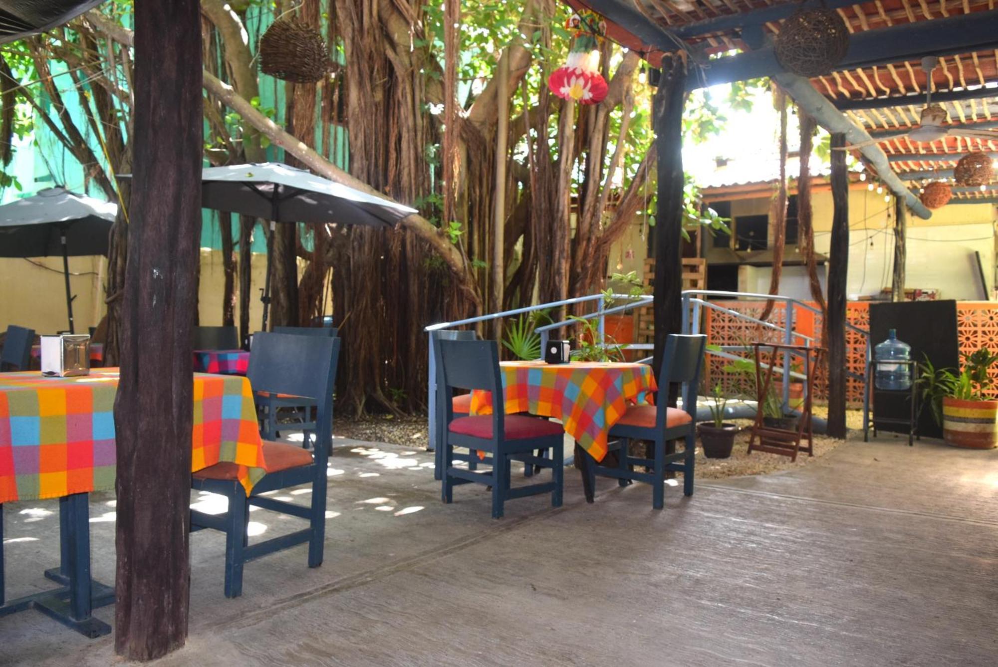 Hotel Casa El Moro Пуерто Морелос Екстериор снимка